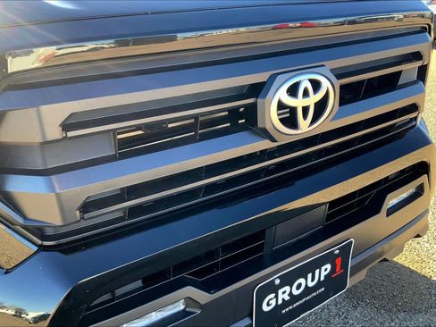 Used 2024 Toyota Tacoma SR5 image 36