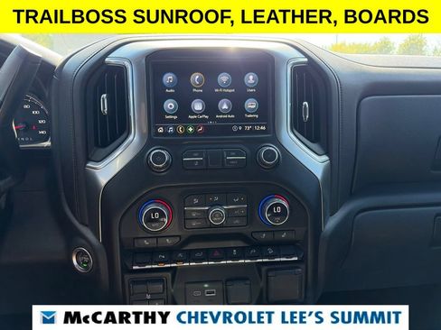 Used 2021 Chevrolet Silverado 1500 LT Trail Boss w/ Convenience Package II AWD/4WD image 8