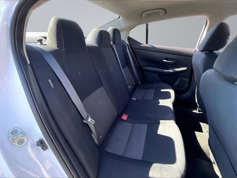 Used 2023 Nissan Sentra SV FWD image 28