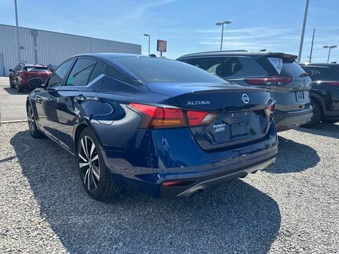 Used 2022 Nissan Altima 2.5 SR FWD image 3