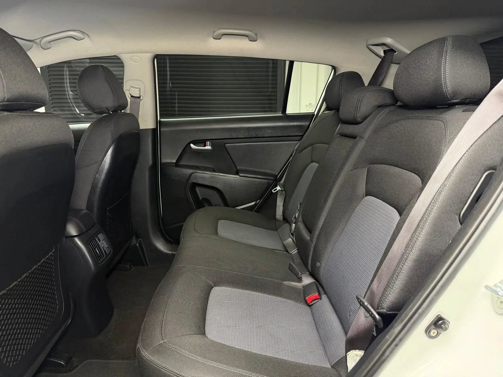 Used 2015 Kia Sportage LX FWD image 17