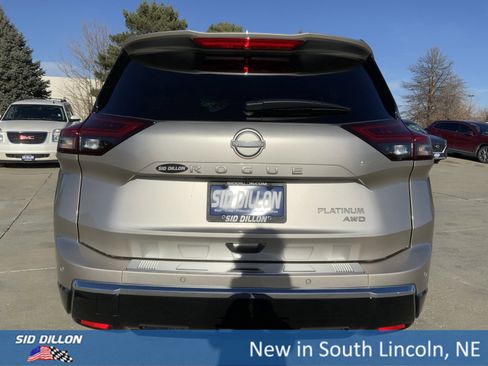 New 2026 Nissan Rogue Platinum w/ Platinum Premium Package image 4