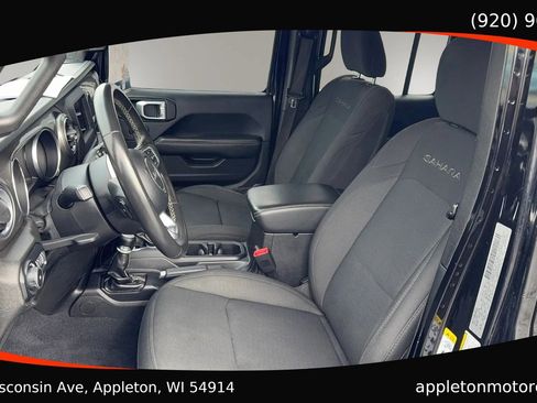 Used 2019 Jeep Wrangler Unlimited Sahara w/ Safety Group image 12