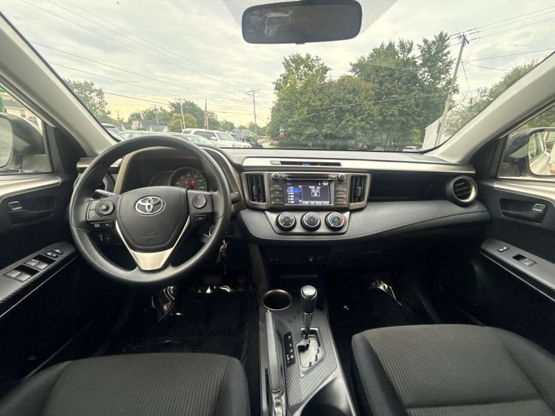 Used 2014 Toyota RAV4 LE AWD/4WD image 21