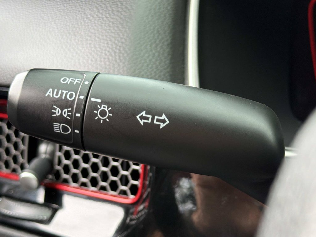 Used 2022 Honda Civic Si image 31