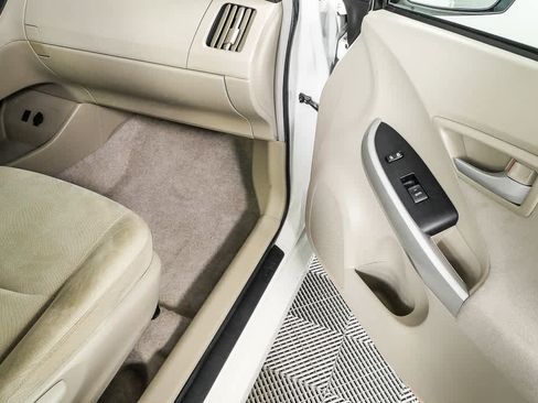 Used 2010 Toyota Prius Two image 21