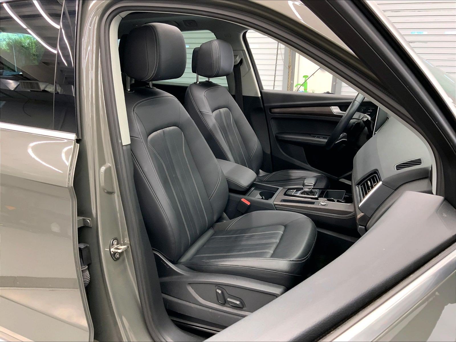 Certified 2023 Audi Q5 2.0T Premium Plus AWD/4WD image 6