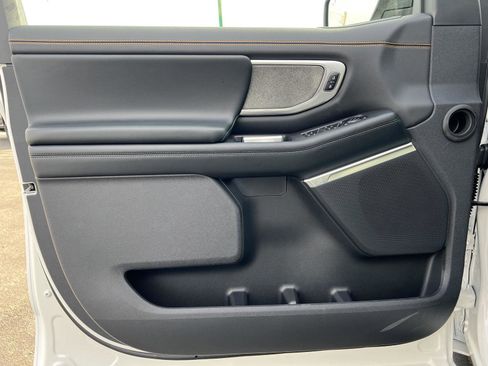 New 2026 Ford Expedition Tremor image 15