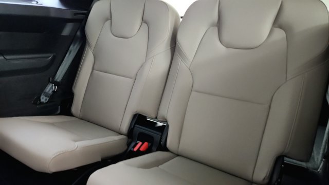 Used 2026 Volvo XC90 B6 Plus w/ Protection Package Premier AWD/4WD image 34
