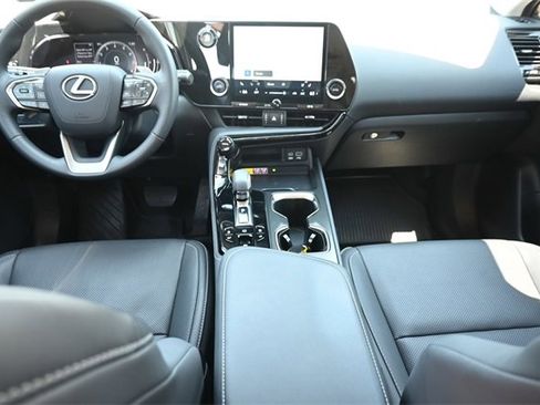 Used 2024 Lexus NX 350 AWD w/ Premium Package image 9