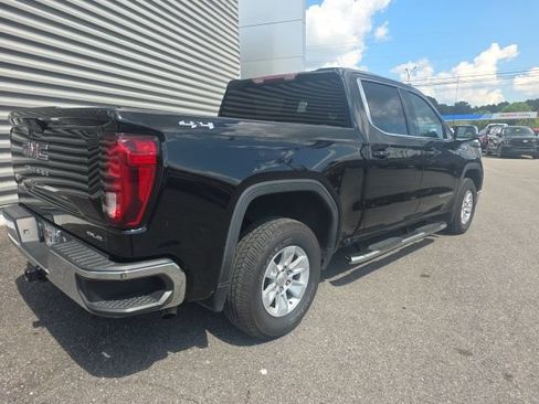 Used 2021 GMC Sierra 1500 SLE AWD/4WD image 6