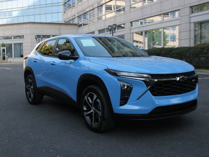 Used 2024 Chevrolet Trax RS