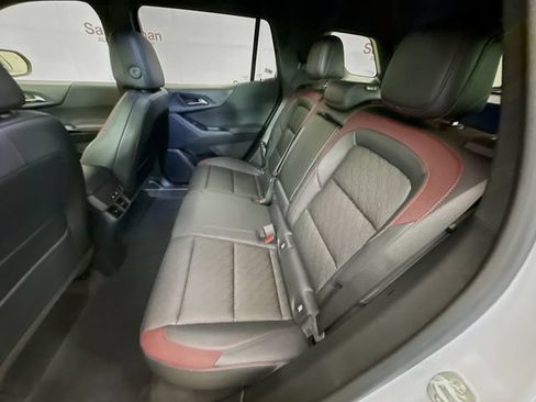 New 2026 Chevrolet Equinox RS w/ Convenience Package III FWD image 26