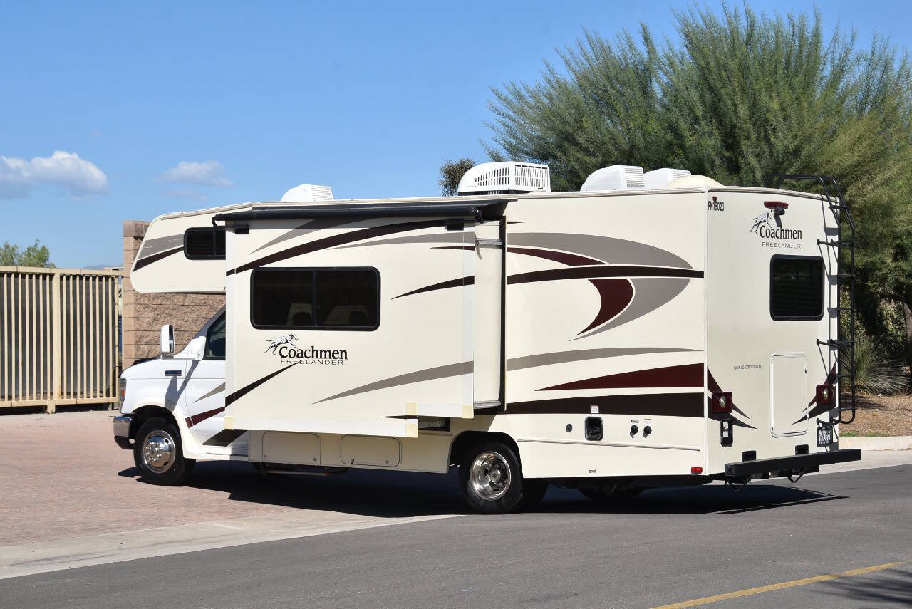 Used 2016 Ford E-350 and Econoline 350 Super Duty w/ Motorhome Prep Package RWD image 5