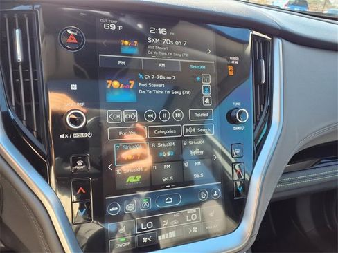 Certified 2025 Subaru Outback Onyx Edition image 17