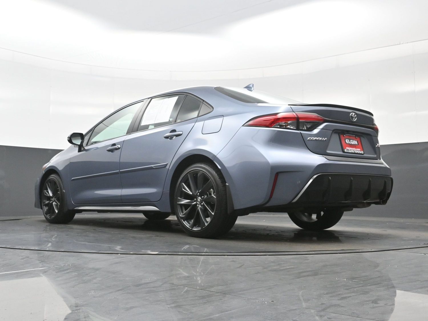 Used 2024 Toyota Corolla XSE FWD image 30