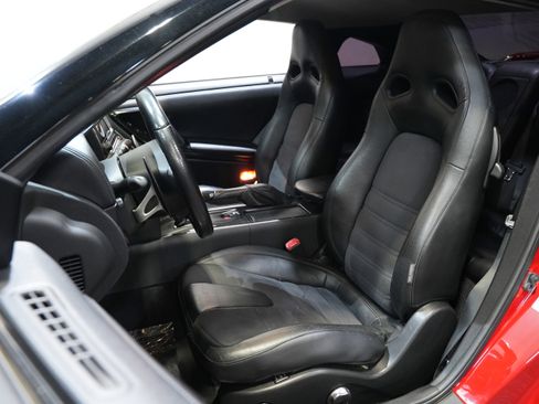 Used 2013 Nissan GT-R Premium image 26