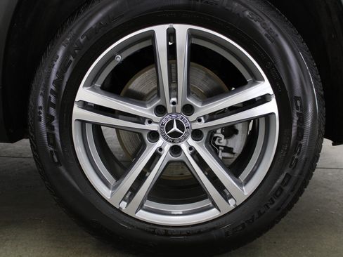 Used 2022 Mercedes-Benz GLC 300 4MATIC image 8