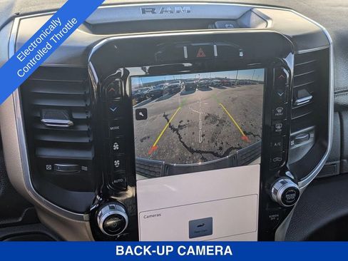 Used 2022 RAM 2500 Laramie image 32