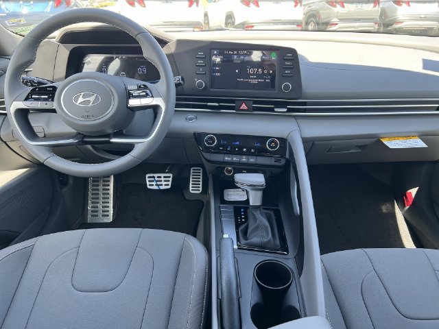 Used 2026 Hyundai Elantra Sport FWD image 10