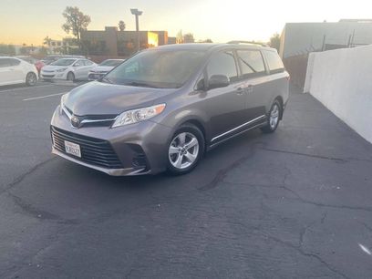 Used 2020 Toyota Sienna LE