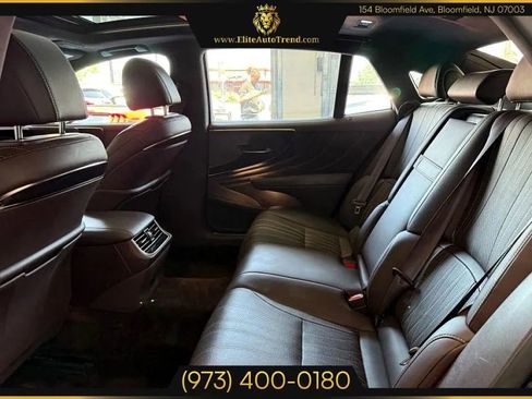 Used 2019 Lexus LS 500 image 30