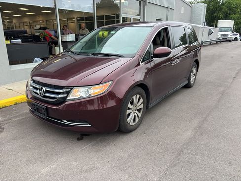 Used 2015 Honda Odyssey EX image 2
