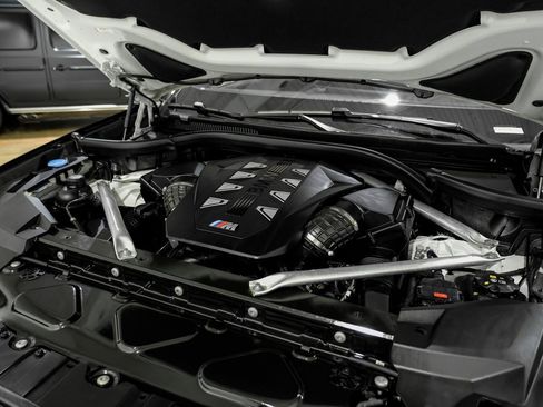 Used 2024 BMW X6 M60i w/ M Sport Professional Package image 45