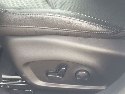 Used 2025 Jeep Compass Limited w/ Elite Group image 20