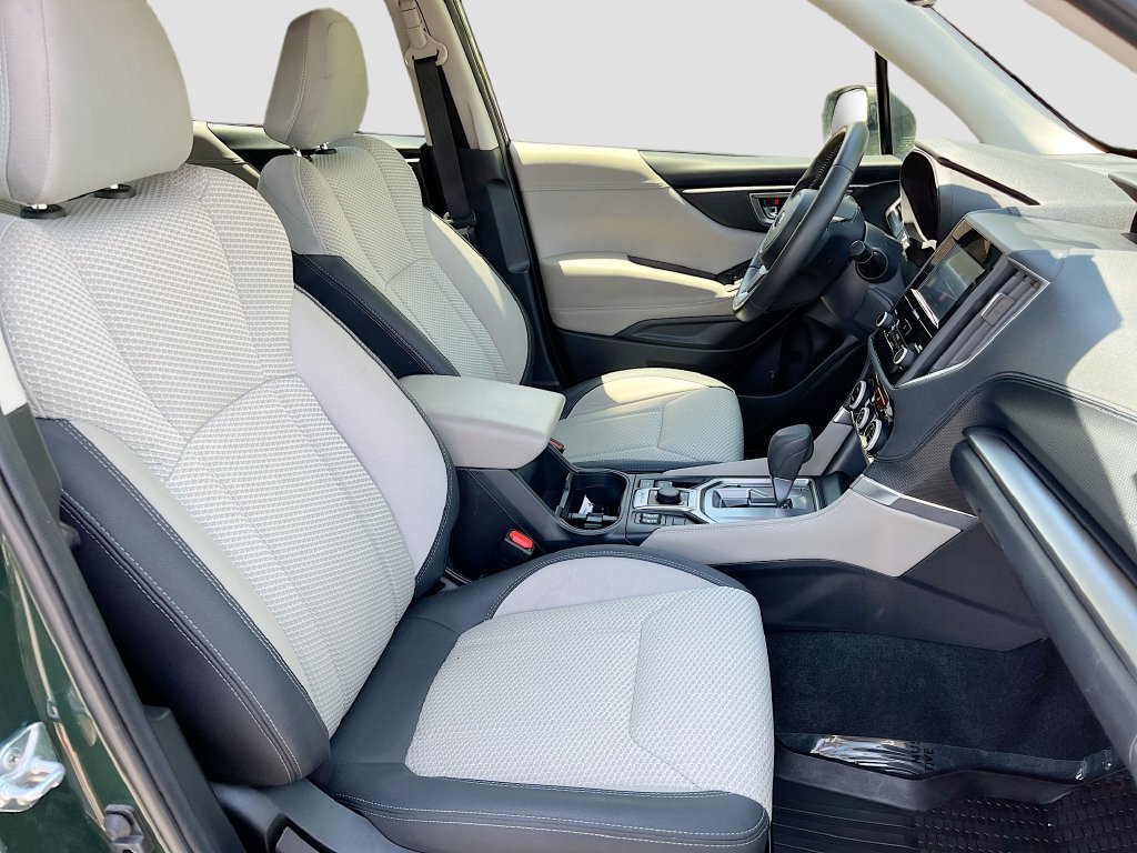 Used 2024 Subaru Forester Premium AWD/4WD image 29