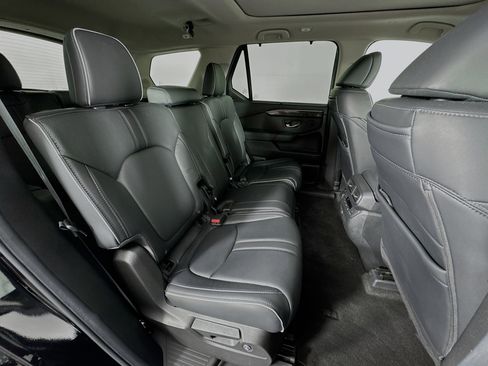 Certified 2023 Honda Pilot Elite image 30