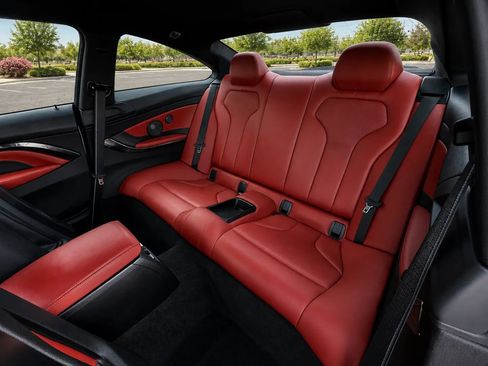 Used 2018 BMW M4 Coupe RWD image 18