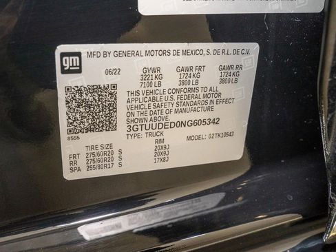 Used 2022 GMC Sierra 1500 SLT w/ SLT Premium Plus Package image 22