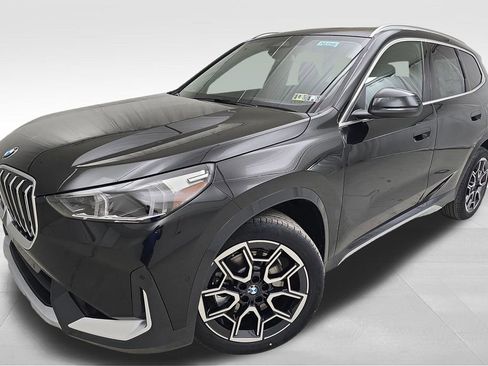 Used 2025 BMW X1 xDrive28i w/ Convenience Package AWD/4WD image 1