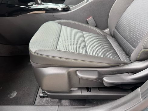 New 2026 Chevrolet Trax LT w/ Driver Confidence Package image 12