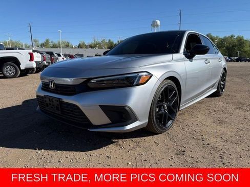 Used 2024 Honda Civic Sport image 1