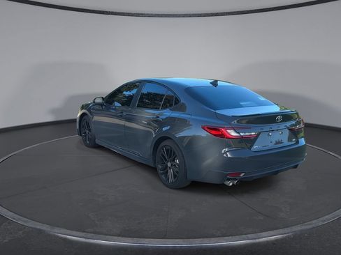 Certified 2025 Toyota Camry SE FWD image 6
