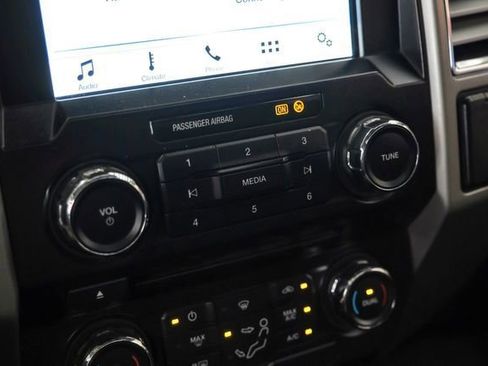 Used 2017 Ford F250 Lariat RWD image 26