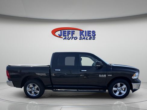 Used 2018 RAM 1500 Big Horn AWD/4WD image 4