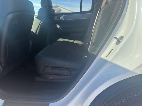 Used 2024 Hyundai Santa Fe SEL image 15