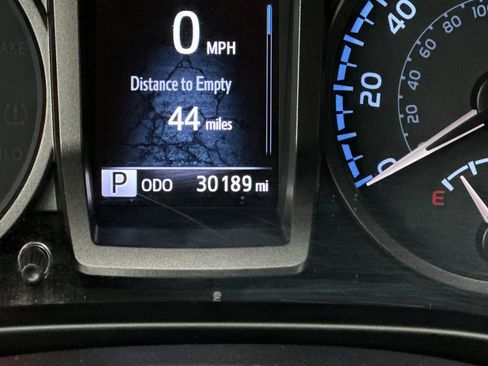 Used 2023 Toyota Tacoma TRD Sport image 28