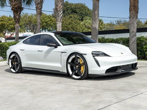 Used 2021 Porsche Taycan Turbo S image 10