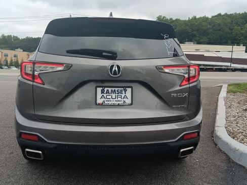 Used 2023 Acura RDX AWD image 4