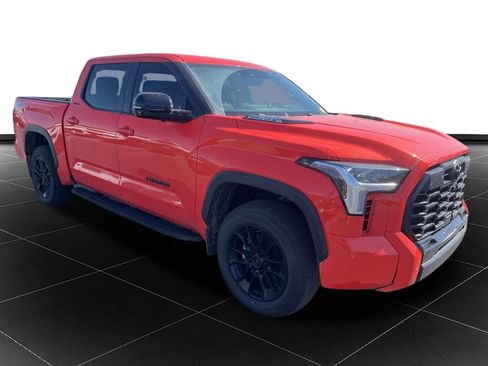 Used 2024 Toyota Tundra Limited w/ TRD Off-Road Package AWD/4WD image 7
