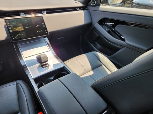 Certified 2024 Land Rover Range Rover Evoque S image 14