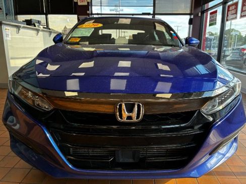 Used 2020 Honda Accord Sport image 4