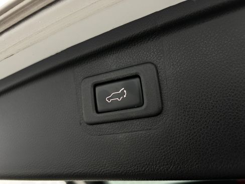 Used 2019 Subaru Outback 3.6R Limited w/ Protection Package #1 AWD/4WD image 35