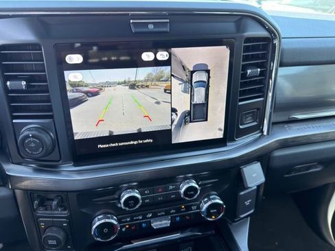 New 2026 Ford F250 Lariat w/ Black Appearance Package image 4