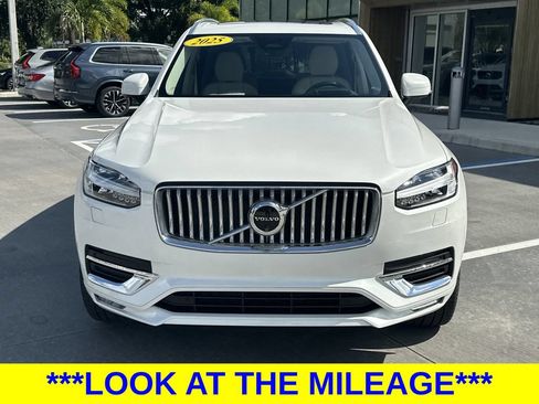 Used 2025 Volvo XC90 B6 Ultra w/ Protection Package Premier AWD/4WD image 3