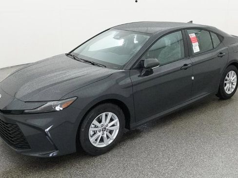 New 2026 Toyota Camry LE FWD image 29